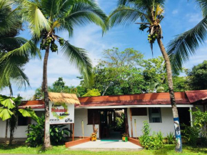 Отель Cabinas Palmer Makanda  Cahuita